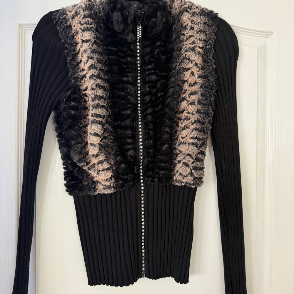 Belldini Black Ribbed Zip-Front Sweater with Beige-Accented Faux Fur - Small